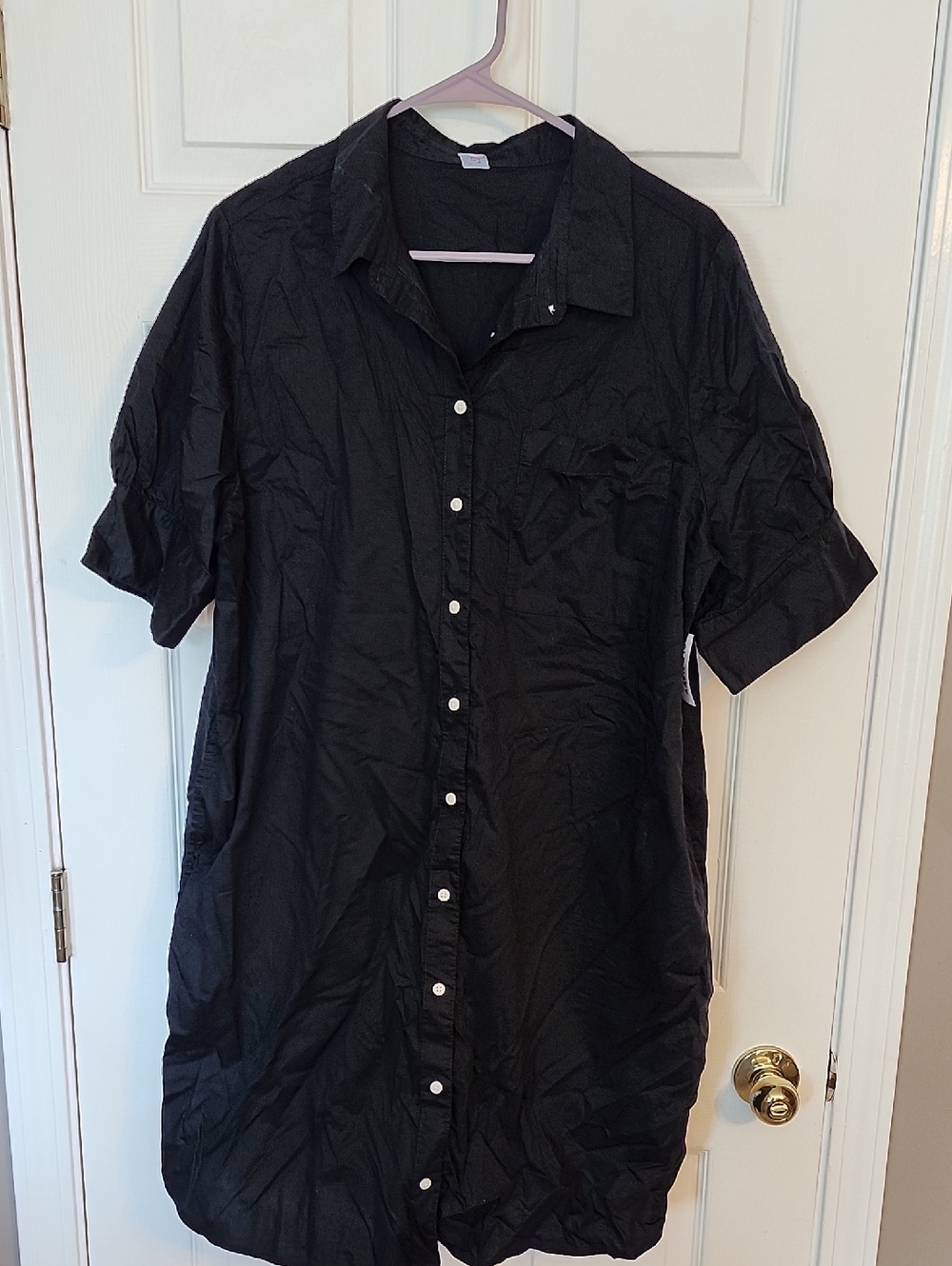 Old Navy Black Short-Sleeve Button-Down Dress